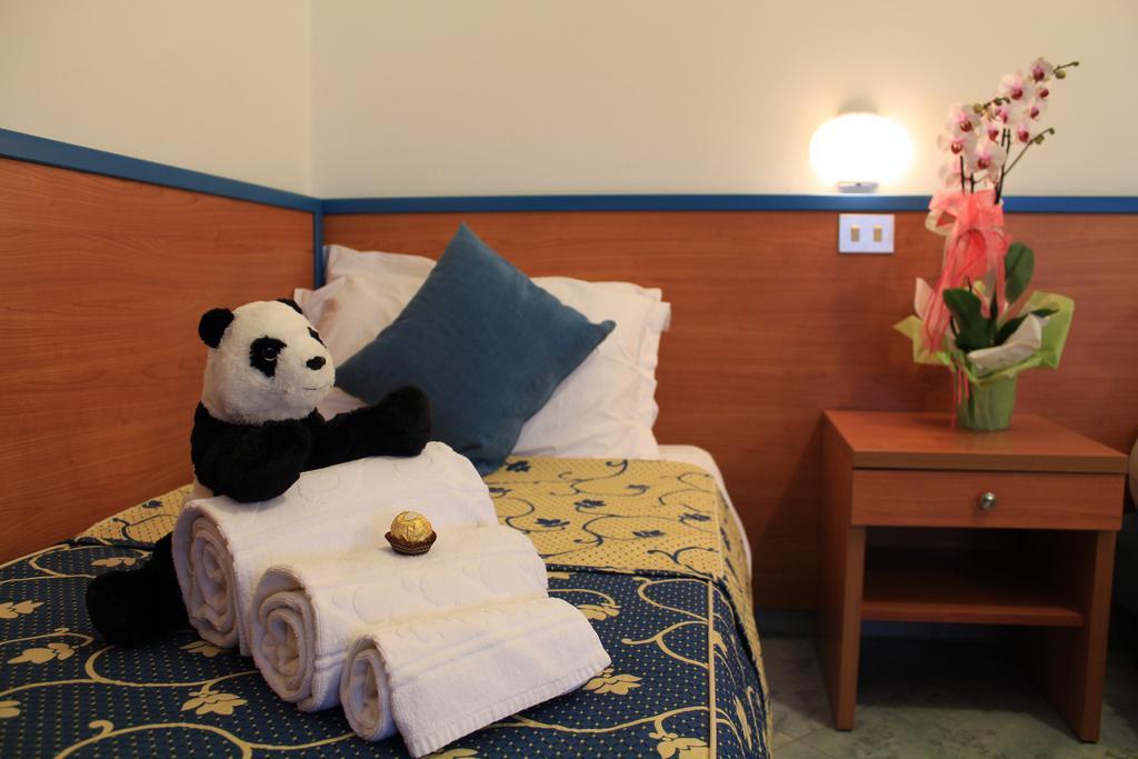 Hotel Paradise ฟาโน ภายนอก รูปภาพ