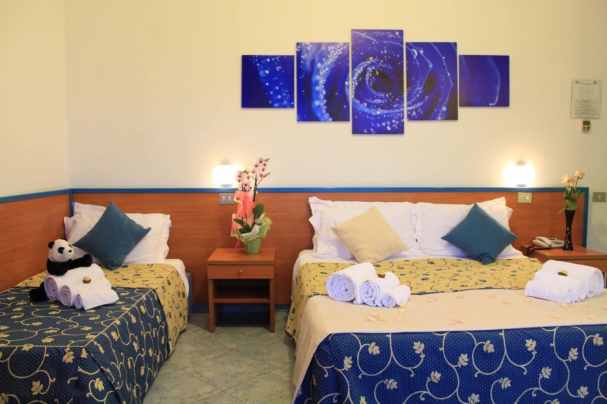 Hotel Paradise ฟาโน ภายนอก รูปภาพ